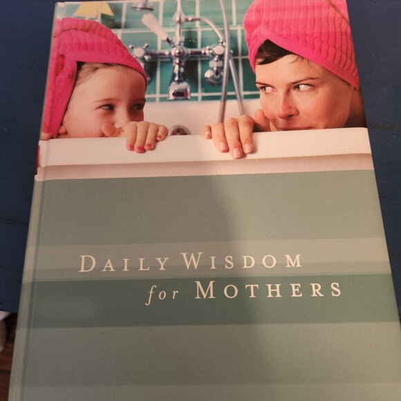 NEW 2004 hardcover daily devotional and journal "Daily Wisdom for Mothers" - Picture 2 of 8